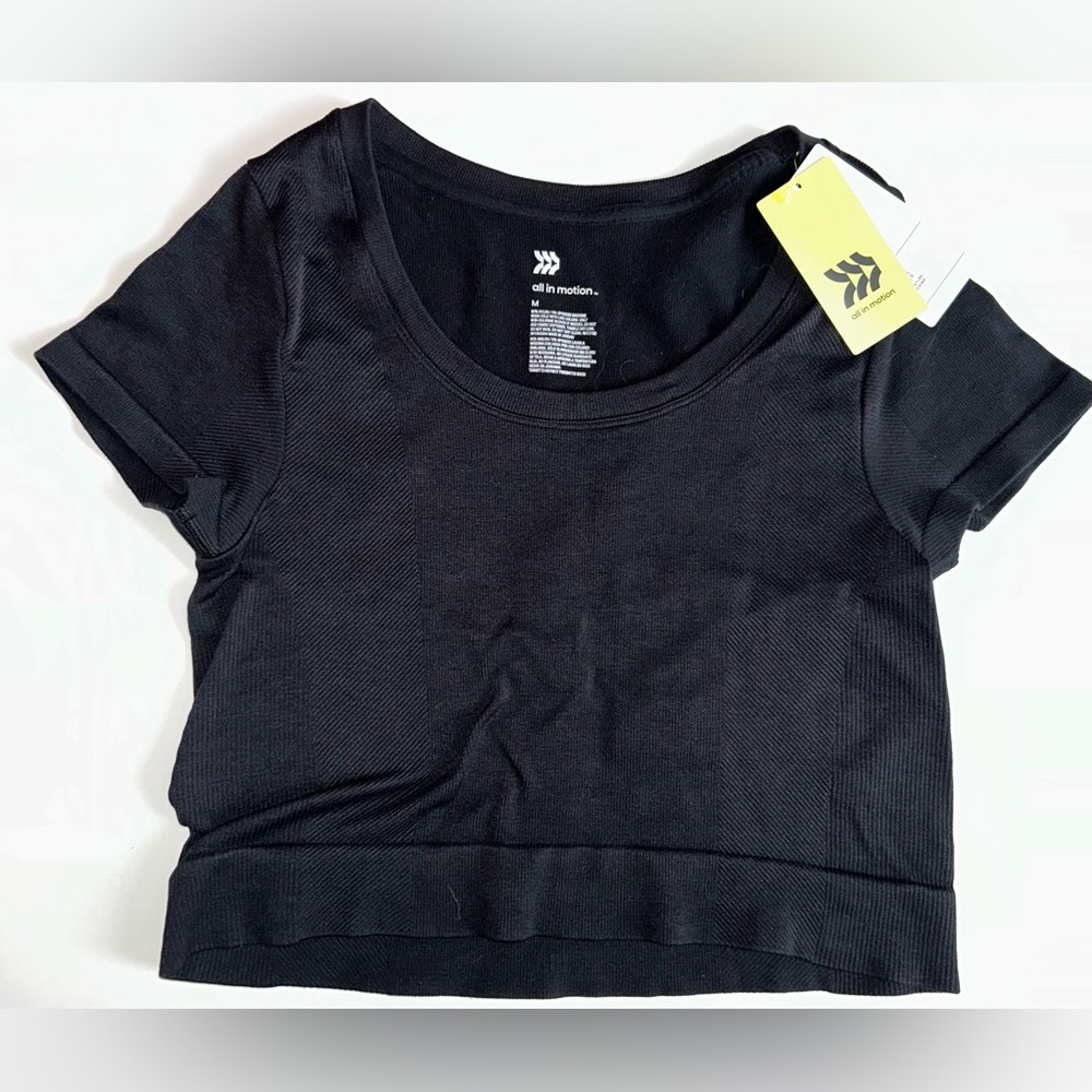 All in motion crop athletic top
